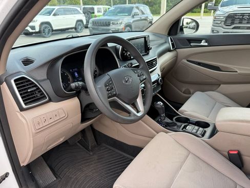 Used 2019 Hyundai Tucson Value FWD image 21
