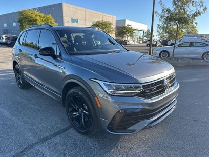 Used 2023 Volkswagen Tiguan SE R-Line
