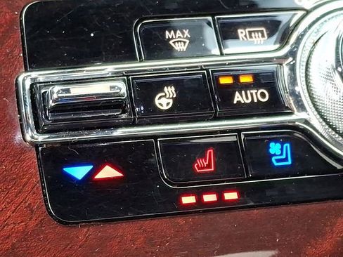 Used 2022 Lincoln Aviator Black Label w/ Class IV Trailer Tow Package image 27