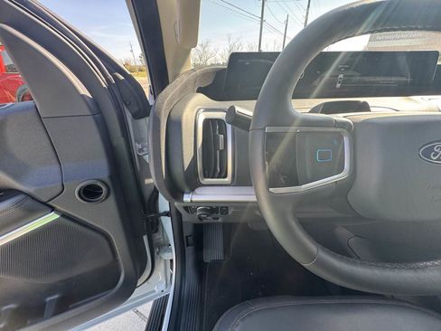 Used 2025 Ford Expedition Max Active image 18