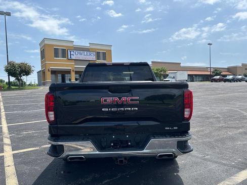 Used 2019 GMC Sierra 1500 SLE w/ X31 Off-Road Package AWD/4WD image 6