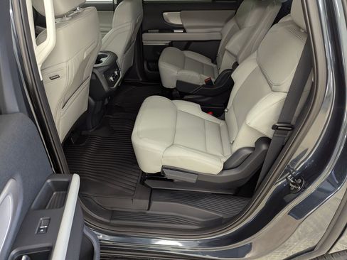 New 2026 Ford Expedition Max Active image 14