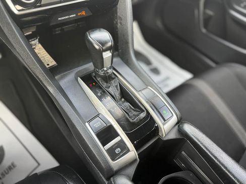 Used 2019 Honda Civic Sport image 24