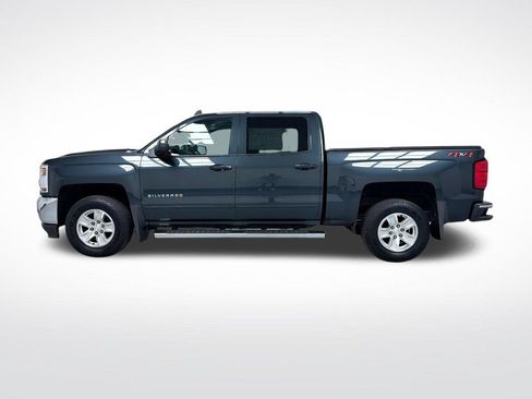 Used 2018 Chevrolet Silverado 1500 LT w/ All Star Edition AWD/4WD image 11