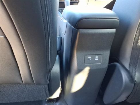 New 2026 Nissan Kicks SR w/ SR Premium Package image 29