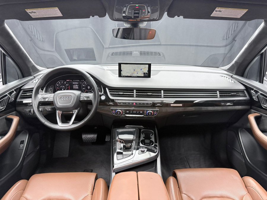 Used 2019 Audi Q7 3.0T Prestige w/ Prestige Package AWD/4WD image 38