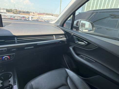 Used 2017 Audi Q7 3.0T Premium Plus w/ Premium Plus Package AWD/4WD image 30