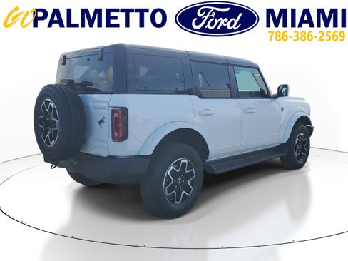 New 2025 Ford Bronco Outer Banks AWD/4WD image 6