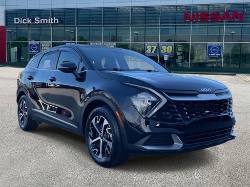 Used 2023 Kia Sportage EX image 1