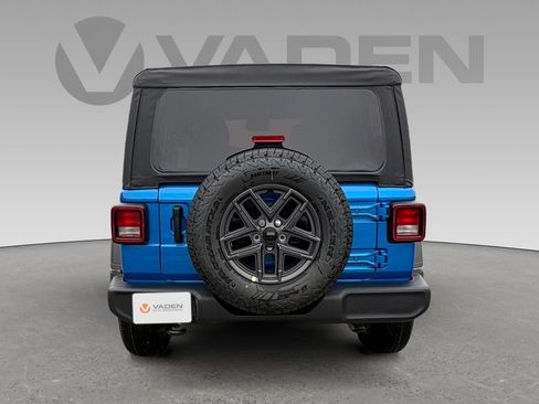 New 2026 Jeep Wrangler Unlimited Sport AWD/4WD image 19