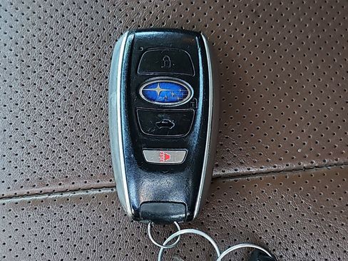 Certified 2022 Subaru Ascent Touring AWD/4WD image 39