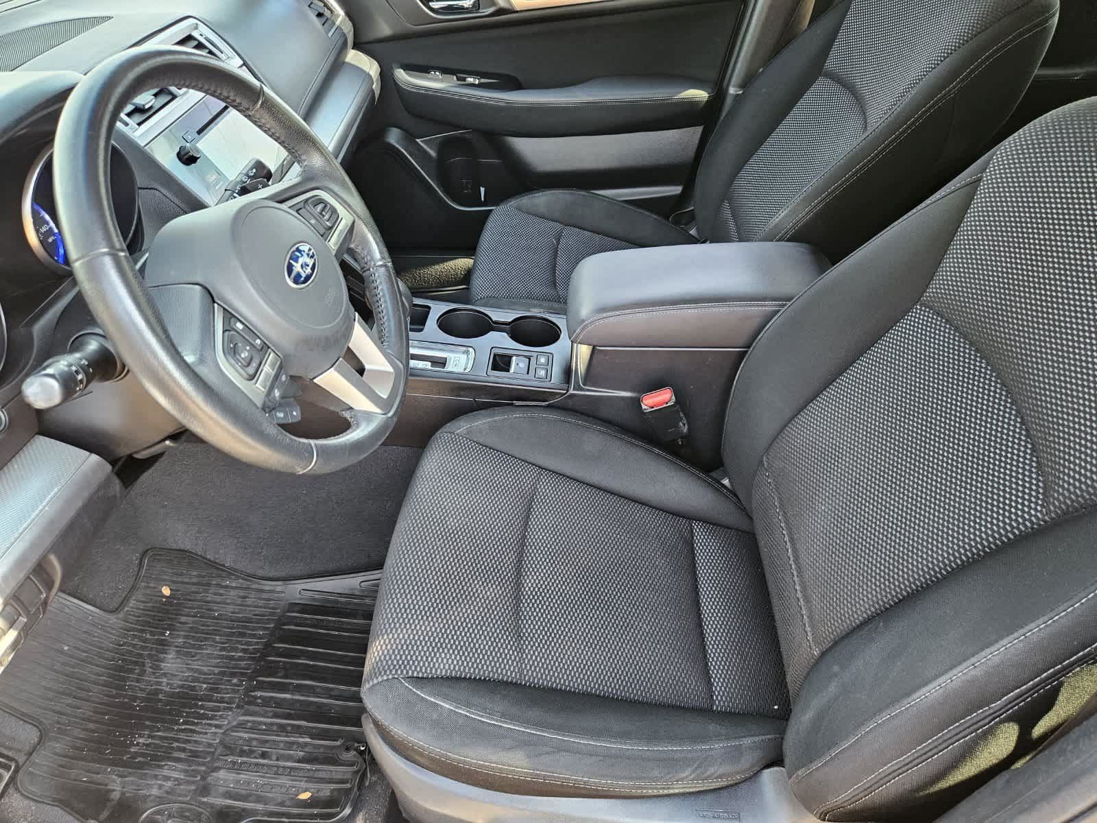 Used 2016 Subaru Outback 2.5i Premium AWD/4WD image 11