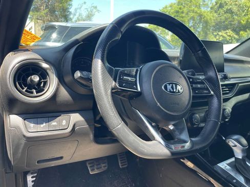 Used 2021 Kia Forte GT-Line w/ GT-Line Premium Package FWD image 7