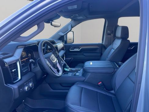 New 2026 GMC Sierra 3500 Denali w/ Technology Package image 15
