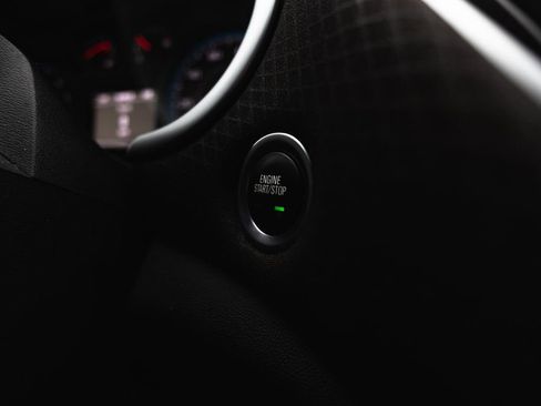 Used 2023 Chevrolet Malibu LT image 8