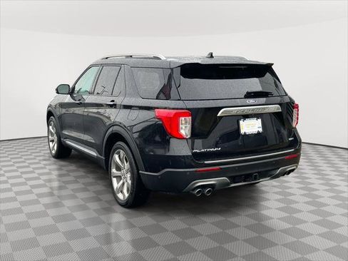 Used 2020 Ford Explorer Platinum w/ Premium Technology Package image 6