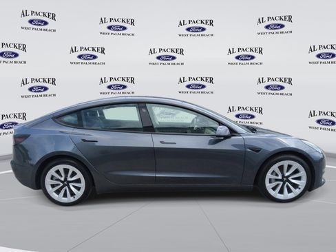 Used 2022 Tesla Model 3 Long Range AWD/4WD image 6