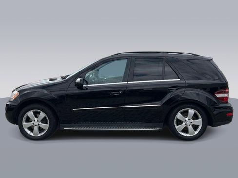 Used 2010 Mercedes-Benz ML 350 4MATIC image 2
