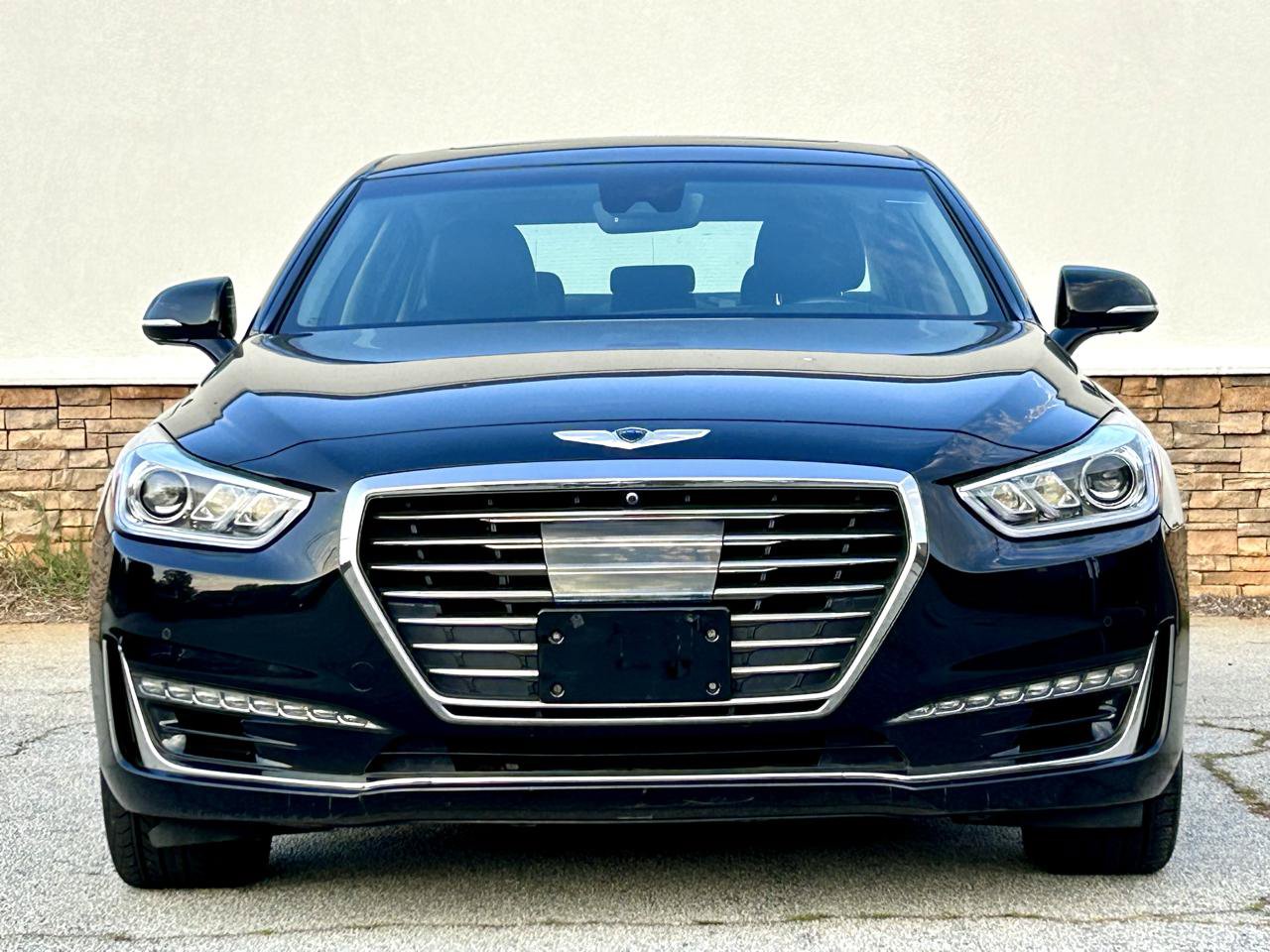 Used 2017 Genesis G90 5.0 Ultimate AWD/4WD image 4