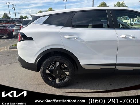 New 2026 Kia Sportage LX AWD/4WD image 7