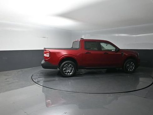 New 2026 Ford Maverick XLT w/ Equipment Group 301A AWD/4WD image 8