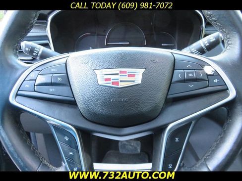 Used 2017 Cadillac XT5 Luxury w/ Driver Awareness Package AWD/4WD image 23