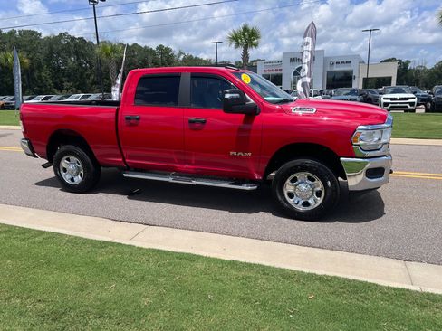 Certified 2024 RAM 2500 Big Horn w/ Bed Utility Group AWD/4WD image 2