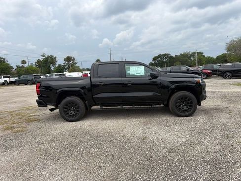 New 2026 Chevrolet Colorado W/T w/ WT Custom Package RWD image 15