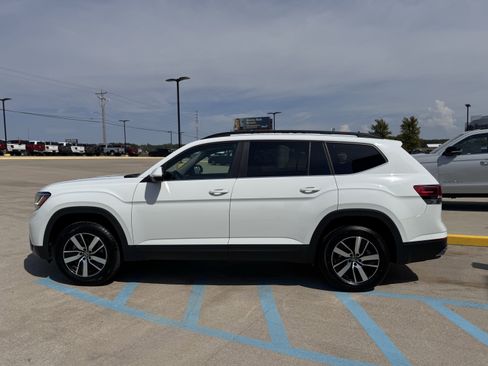 Used 2022 Volkswagen Atlas SE image 5