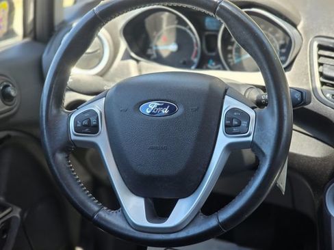 Used 2014 Ford Fiesta SE w/ Exterior Protection Package FWD image 22