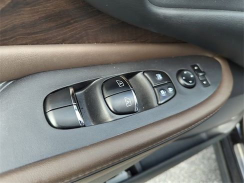 Certified 2019 Nissan Murano Platinum w/ Cargo Package image 26