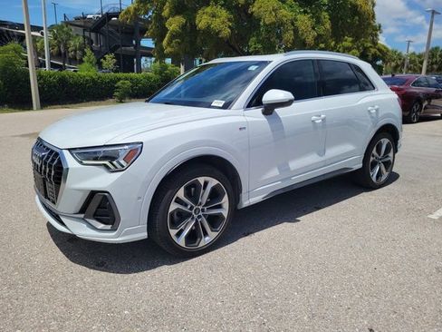 Used 2020 Audi Q3 2.0T Prestige AWD/4WD image 4