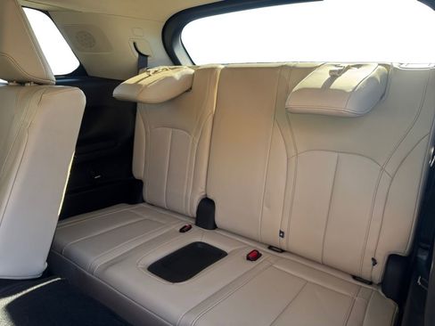 Used 2022 INFINITI QX60 Luxe w/ Cargo Package image 11