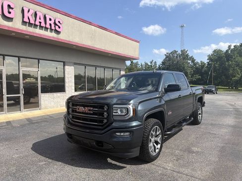 Used 2017 GMC Sierra 1500 SLT AWD/4WD image 2