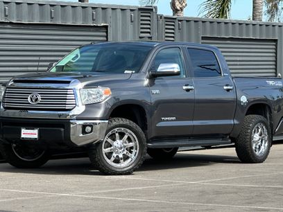 Used 2016 Toyota Tundra Limited w/ Limited Premium Package