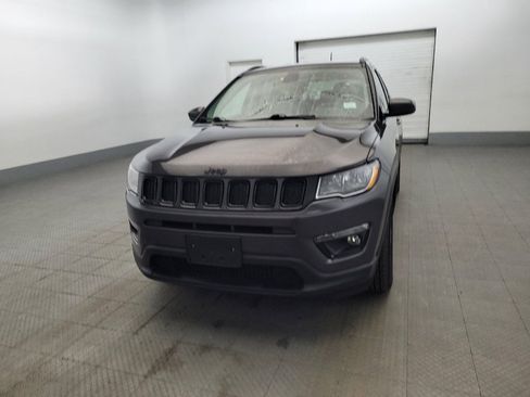 Used 2018 Jeep Compass Latitude AWD/4WD image 15