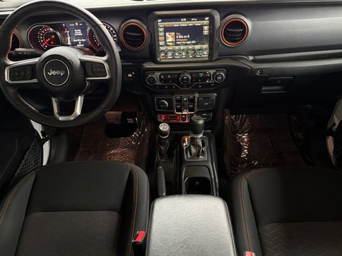 Used 2021 Jeep Gladiator Mojave image 13