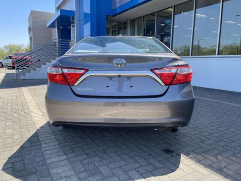 Used 2015 Toyota Camry XLE FWD image 4