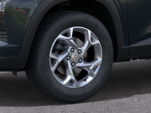 New 2026 Chevrolet Trax LS w/ LS Convenience Package FWD image 33