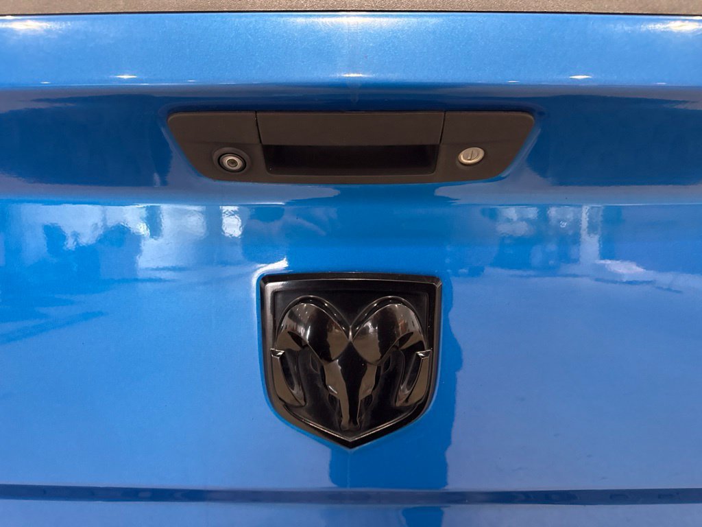Used 2018 RAM 1500 Sport w/ Hydro Blue Sport Package AWD/4WD image 9