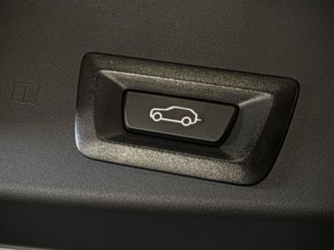 Used 2020 Rolls-Royce Cullinan AWD/4WD image 68