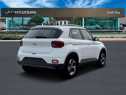 New 2026 Hyundai Venue SEL image 7