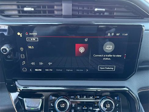 Used 2024 GMC Sierra 1500 AT4 w/ Technology Package image 20