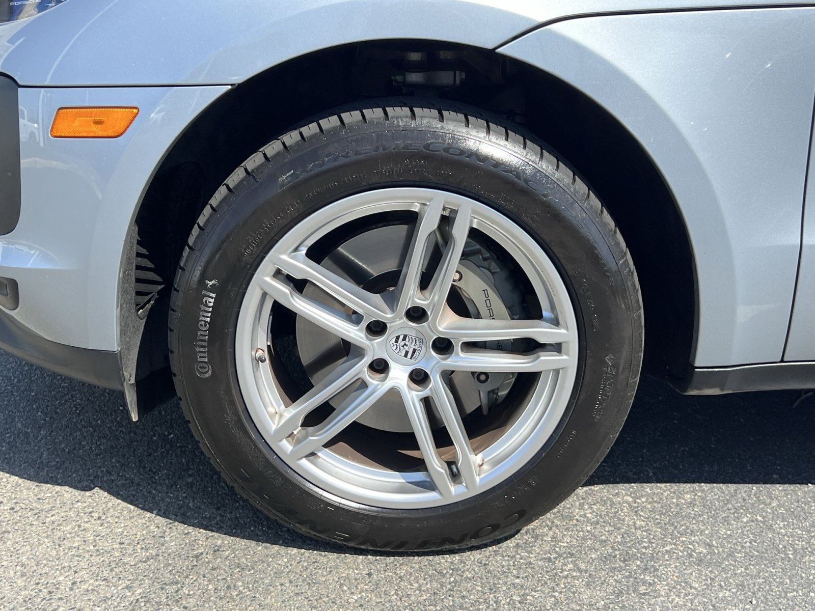 Used 2021 Porsche Macan S AWD/4WD image 9