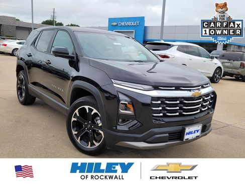 Used 2025 Chevrolet Equinox LT w/ Safety and Technology Package FWD image 1
