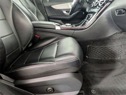 Used 2018 Mercedes-Benz C 300 C 300 image 29