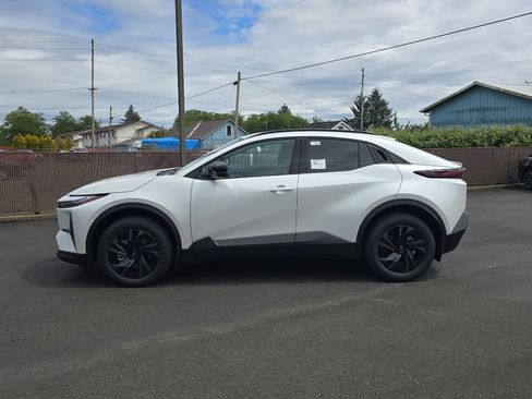New 2026 Toyota C-HR AWD/4WD image 6