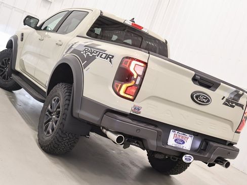 New 2025 Ford Ranger Raptor image 32