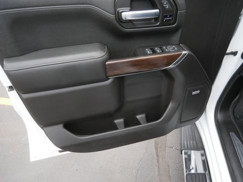 Used 2020 GMC Sierra 1500 SLT w/ SLT Premium Plus Package image 15