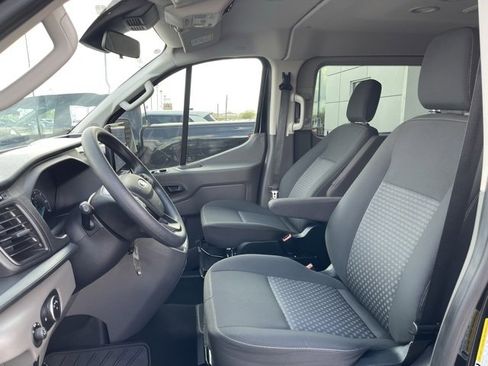 Used 2023 Ford Transit 350 XLT image 19